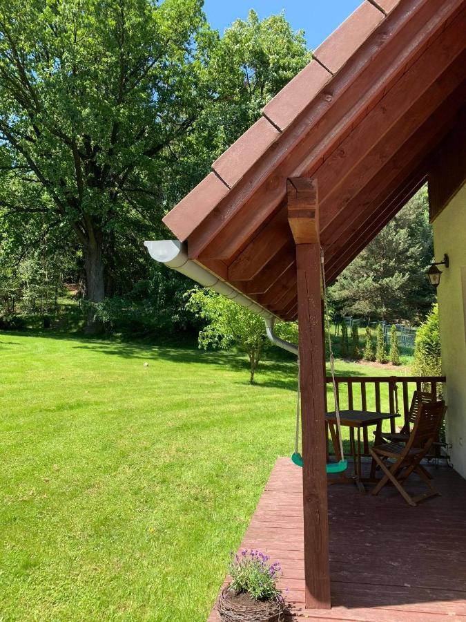 U podnóża Gór Sowich Apartamento Pieszyce Exterior foto